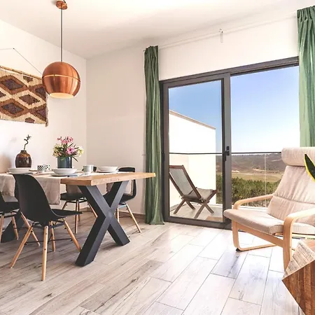 Surf & In By Lisbeyond Apartment *