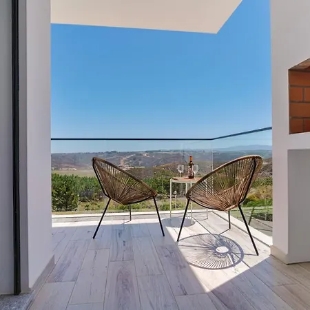 Surf & In By Lisbeyond Apartment Aljezur