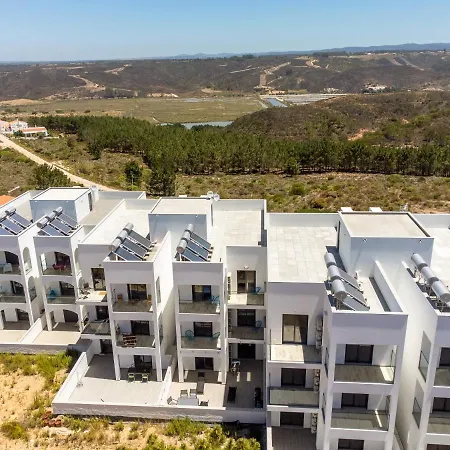 Surf & In By Lisbeyond *